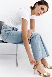 shoes Золоті босоніжки на підборах pullandbear.com $1399