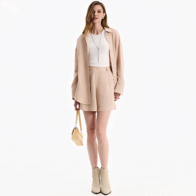 шортів Лляні шорти кольору беж Natali Bolgar $1438