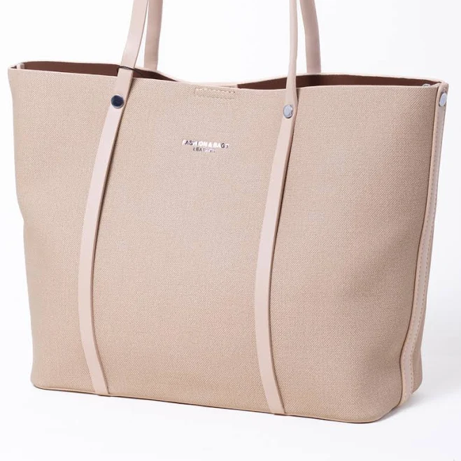 bag Містка жіноча сумка-шопер для щоденного використання бежева Материк $1546.15