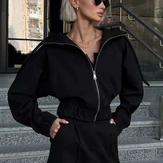 jacket Чорна коротка куртка бомбер Банні DonnaBella $1750