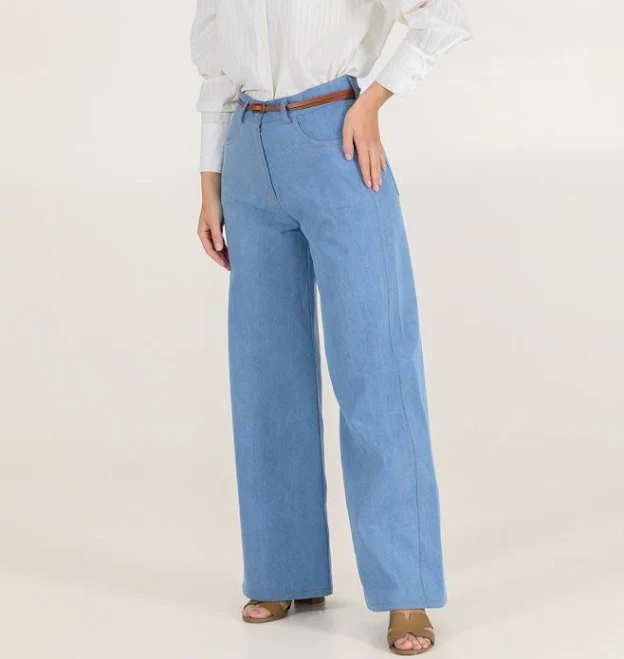 high-waisted jeans Джинси-кльош світло-синього кольору Nine $2499
