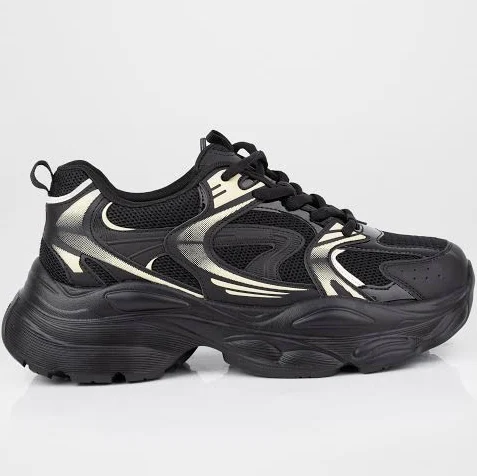 shoes Кросівки у чорно-білому дизайні на масивній підошві fours-shoes.com $2900