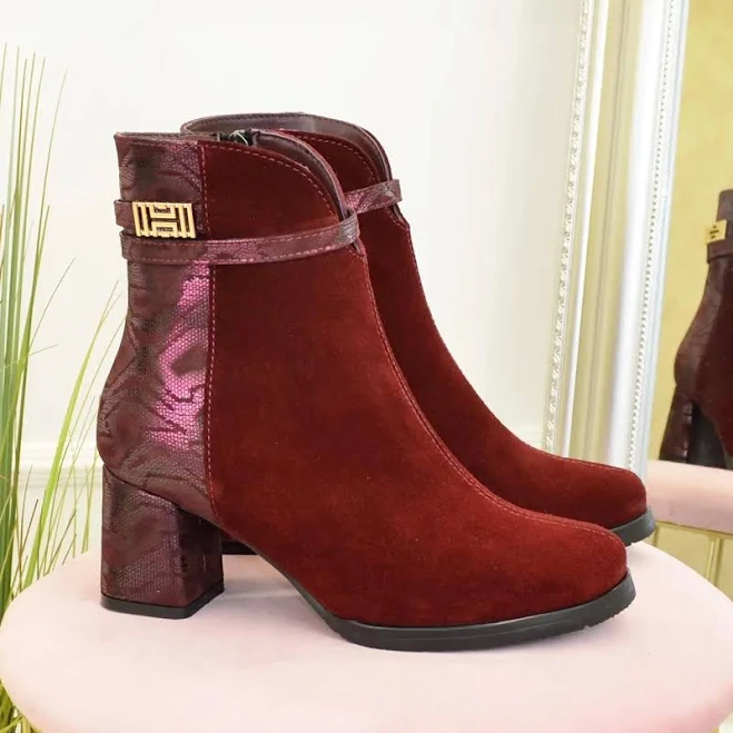 shoes Черевики жіночі бордові на невисоких стійких підборах Vasha Para $2900