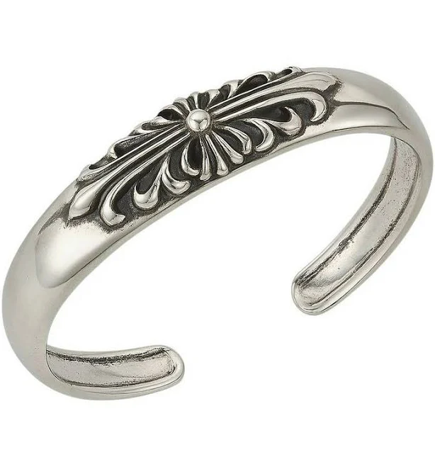 accessory Жіночий сріблястий браслет-манжета. Біжутерні браслети ROZETKA $420