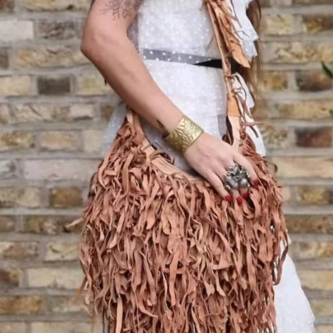 bag Сумка с бахромой кожаная сумки бежевый, коричневый, змейка, кожа, для женщин Shafa $500