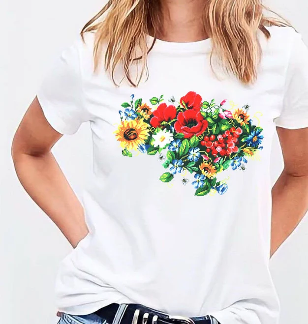 майки Футболка КВІТУЧА УКРАЇНА mirabell.com.ua $590
