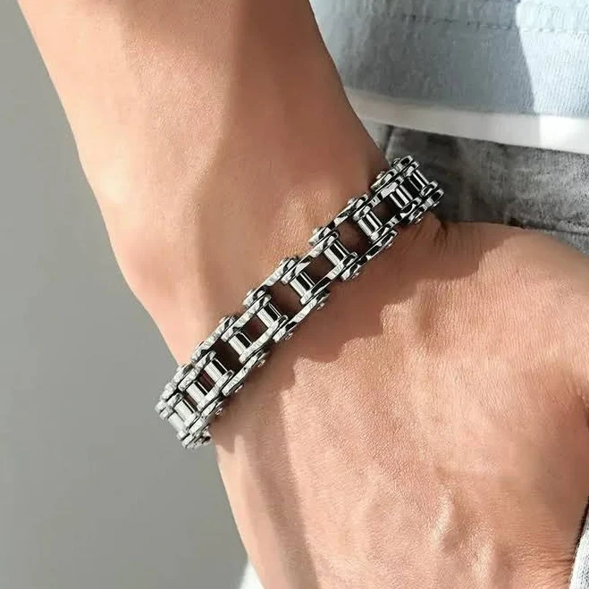 accessory Брутальний чоловічий сріблястий браслет у стилі велосипедного ланцюга. Біжутерні браслети ROZETKA $600