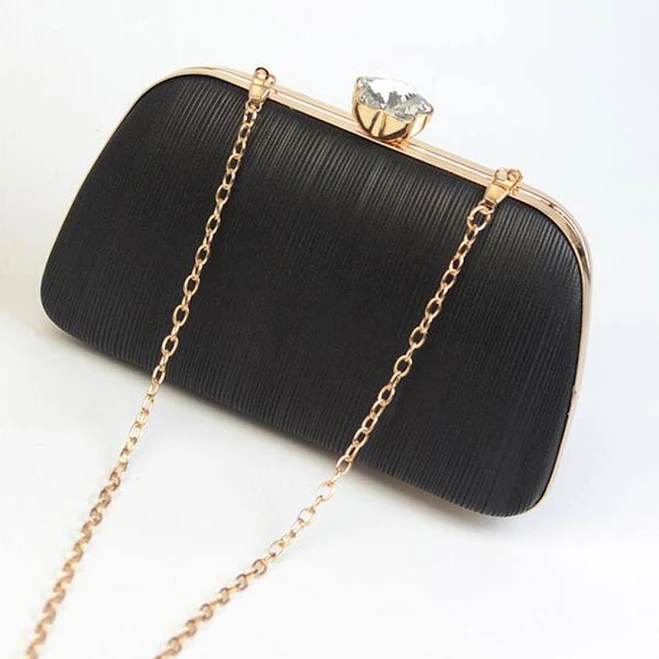 bag Чорний вечірній фігурний маленький випускний мініклатч-бокс на ланцюжку Shafa $750