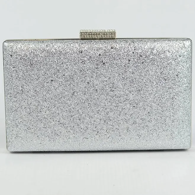 bag Урочистий вечірній сріблястий клатч-бокс на ланцюжку &mdash; каркасна міні-сумочка на випускний Prom $750