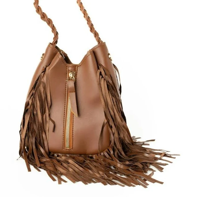 bag Жіноча стильна сумка з бахрамою з якісної штучної шкіри коричневий. Сумки ROZETKA $963