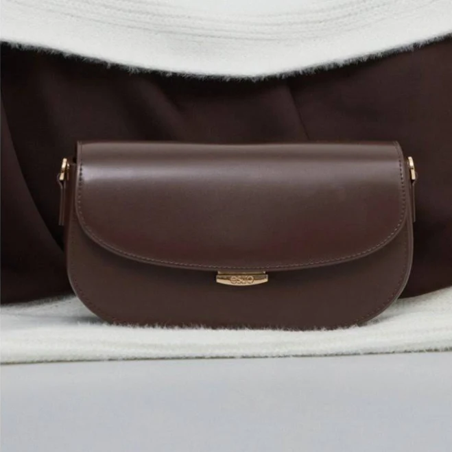 bag Estro Сумка шкіряна коричнева / розмір Estro $3350