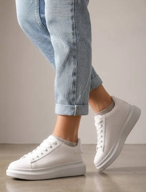 shoes Кеди жіночі Fashion білі на платформі konfiskat.ua $699