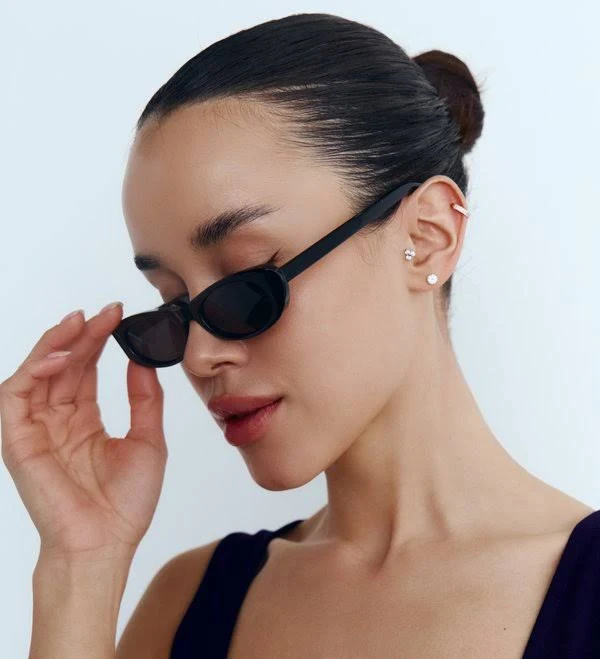 accessory Gepur Чорні сонцезахисні окуляри з овальними поляризованими лінзами gepur.com $599