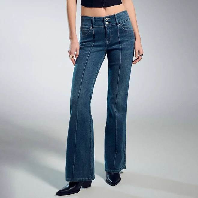 high-waisted jeans House Джинси кльош із заниженою талією House $1699