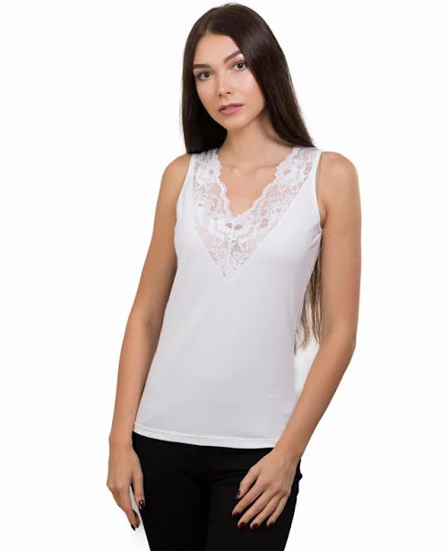 майка ML 060 Майка з мереживним вирізом білий Vinca $207