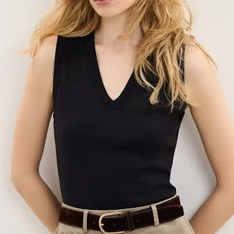 top Mohito Топ із V-подібним викотом Mohito $599