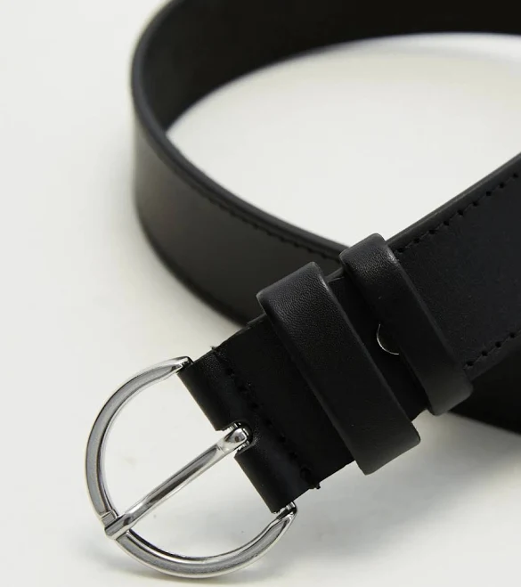 accessory Чорний шкіряний ремінь з напівкруглою срібною пряжкою MUSTHAVE MustHave $1599