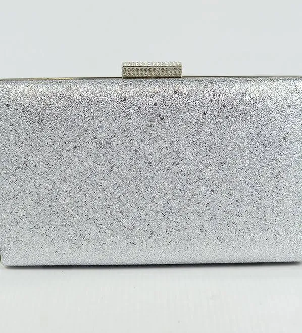 bag Сріблястий вечірній маленький клатч бокс на ланцюжку No Brand (270855533) Kasta $672