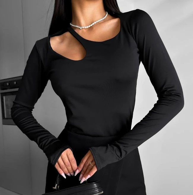 long sleeve top Ідеальний жіночий облягаючий топ з гарним вирізом на грудях та довгим рукавом з вирізом для пальчика білий чорний графіт S-M M-L dreamylav.com.ua $550