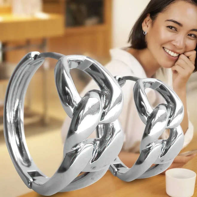 accessory Масивні сережки у срібному кольорі &laquo;Чейн&raquo; у срібному кольорі (TND) Riwex $150