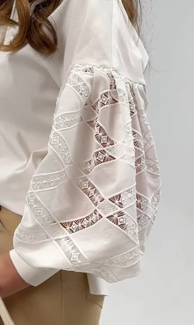 top Ексклюзивна блуза з вишитим рукавом в українському стилі UA54 / EU48 IrenKlairie $1750