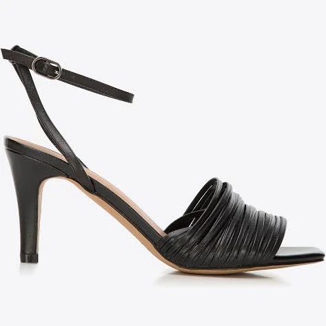 shoes Wittchen Жіночі Шкіряні Босоніжки З Ремінцями На Високому Каблуці Wittchen UA $2489