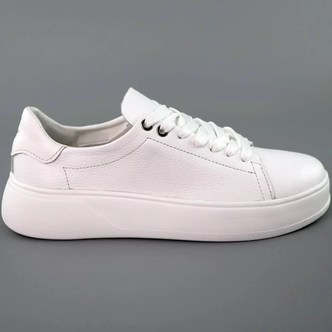 shoes Кеди жіночі шкіряні 588277 Білі Sezon $1690