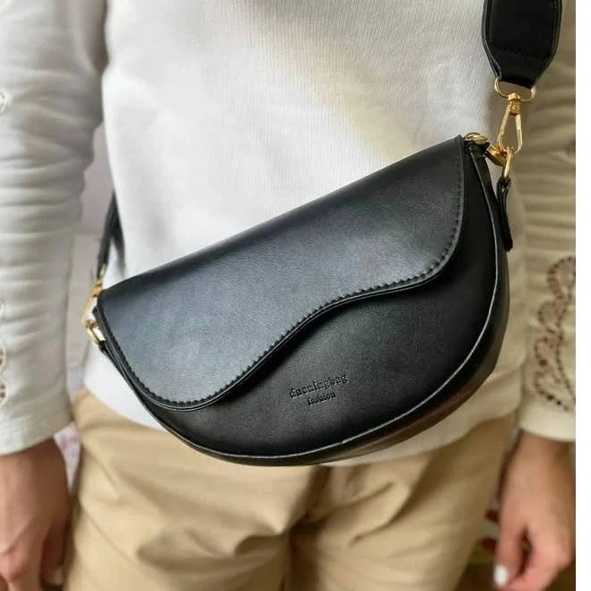 bag Жіноча сумка багет Клатч через плече Чорний колір. Сумки ROZETKA $629