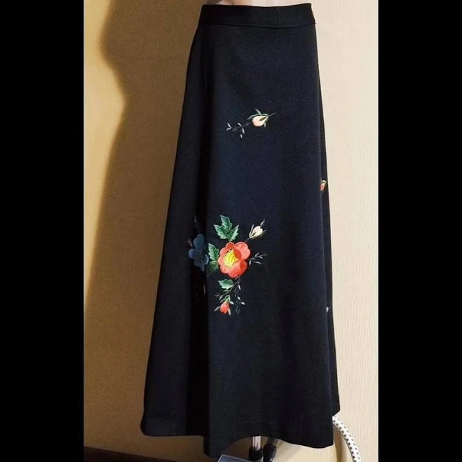 skirt Спідниця максі з вишитим квітковим принтом. Shafa $680