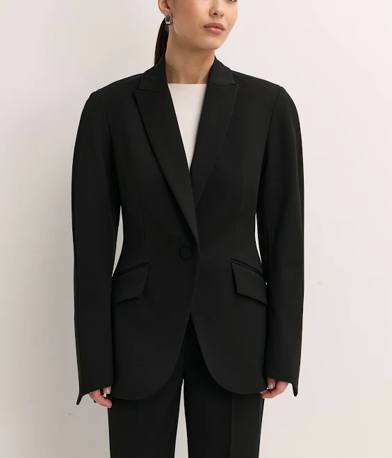 blazer Піджак приталений - чорний, s Vloria $4490