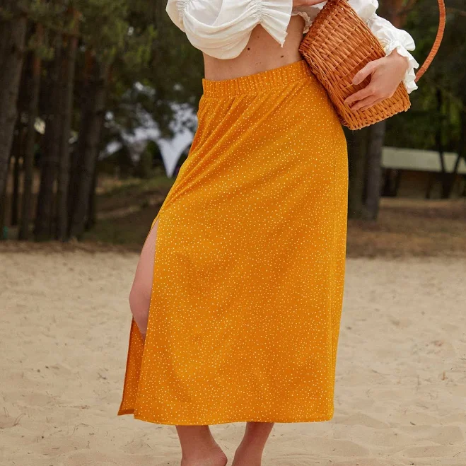 skirt Юбка миди с мягким рисунком в виде молочного горошка на горчичном фоне VOVK VOVK $559
